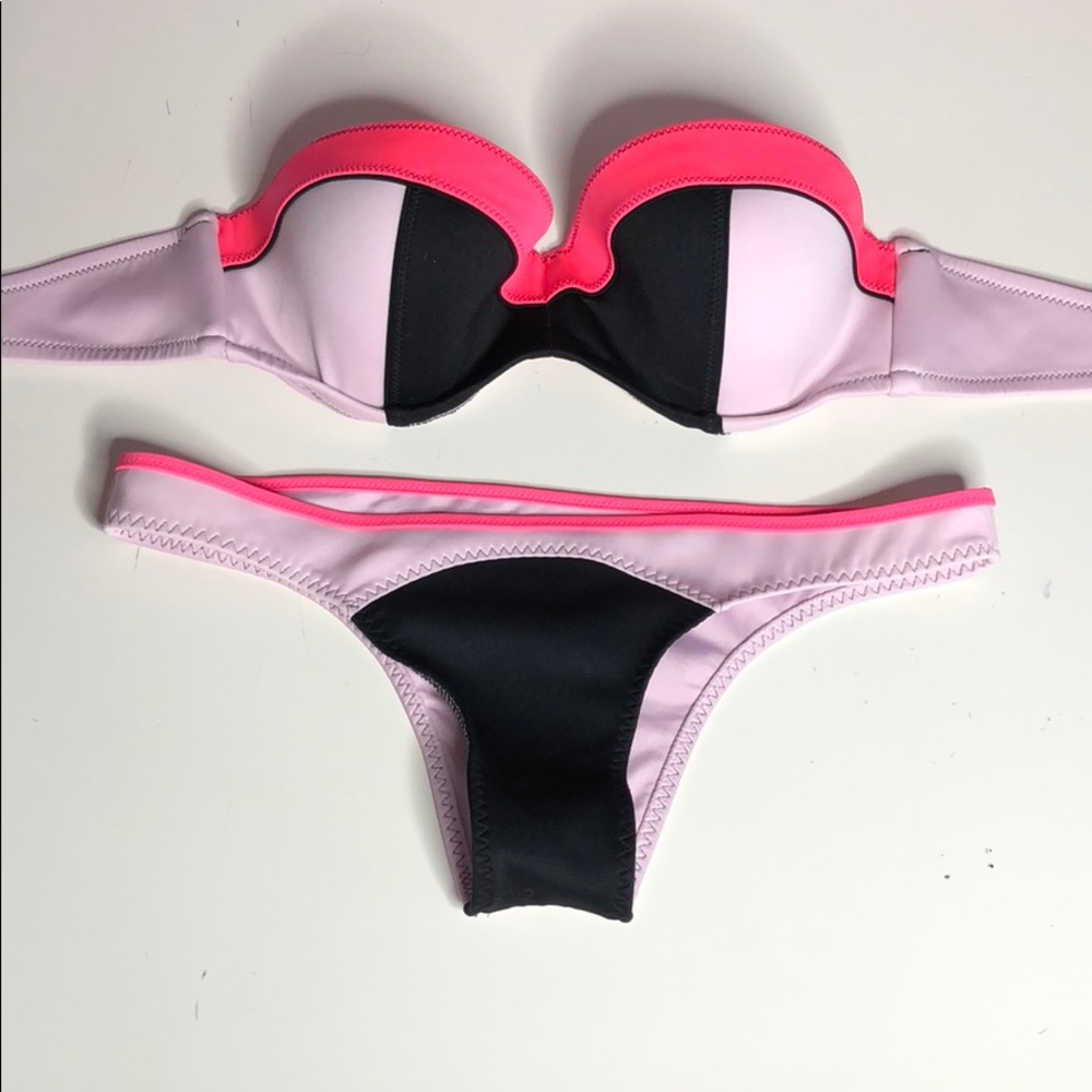 Victoria’s Secret bikini